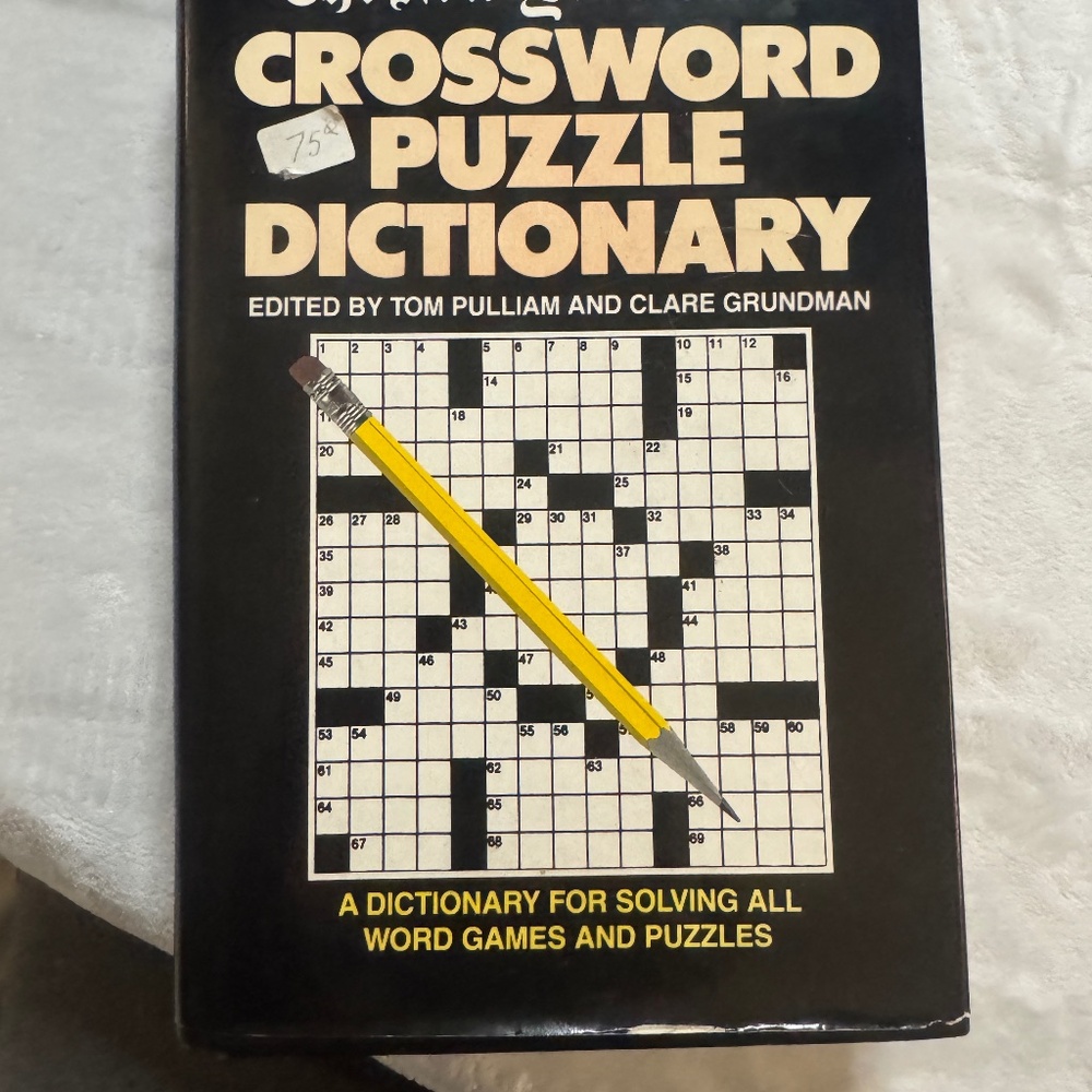 The New York Times Crossword Puzzle Dictionary (Vintage Hardcover)